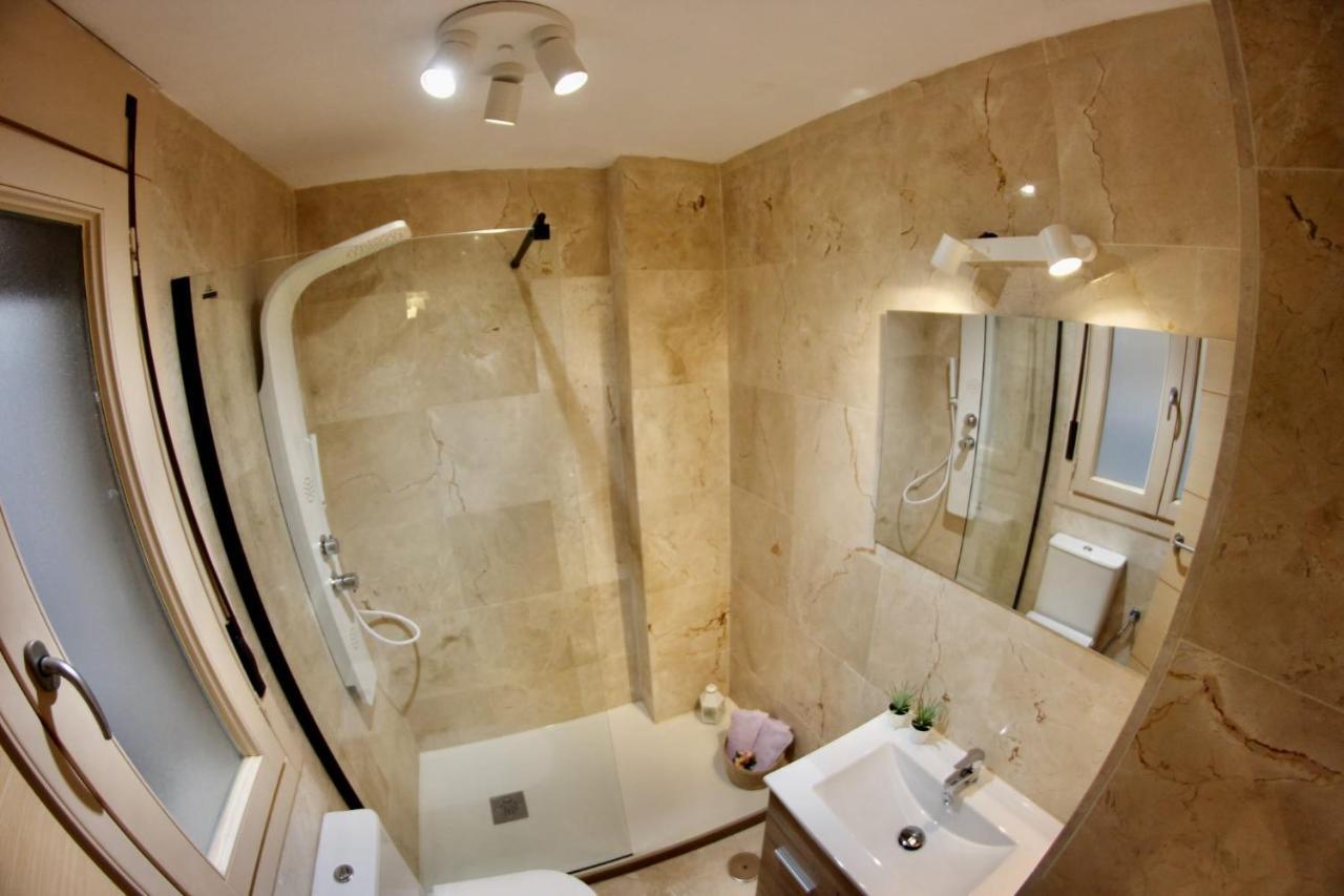 Cervantes Apartment Malaga Exterior photo
